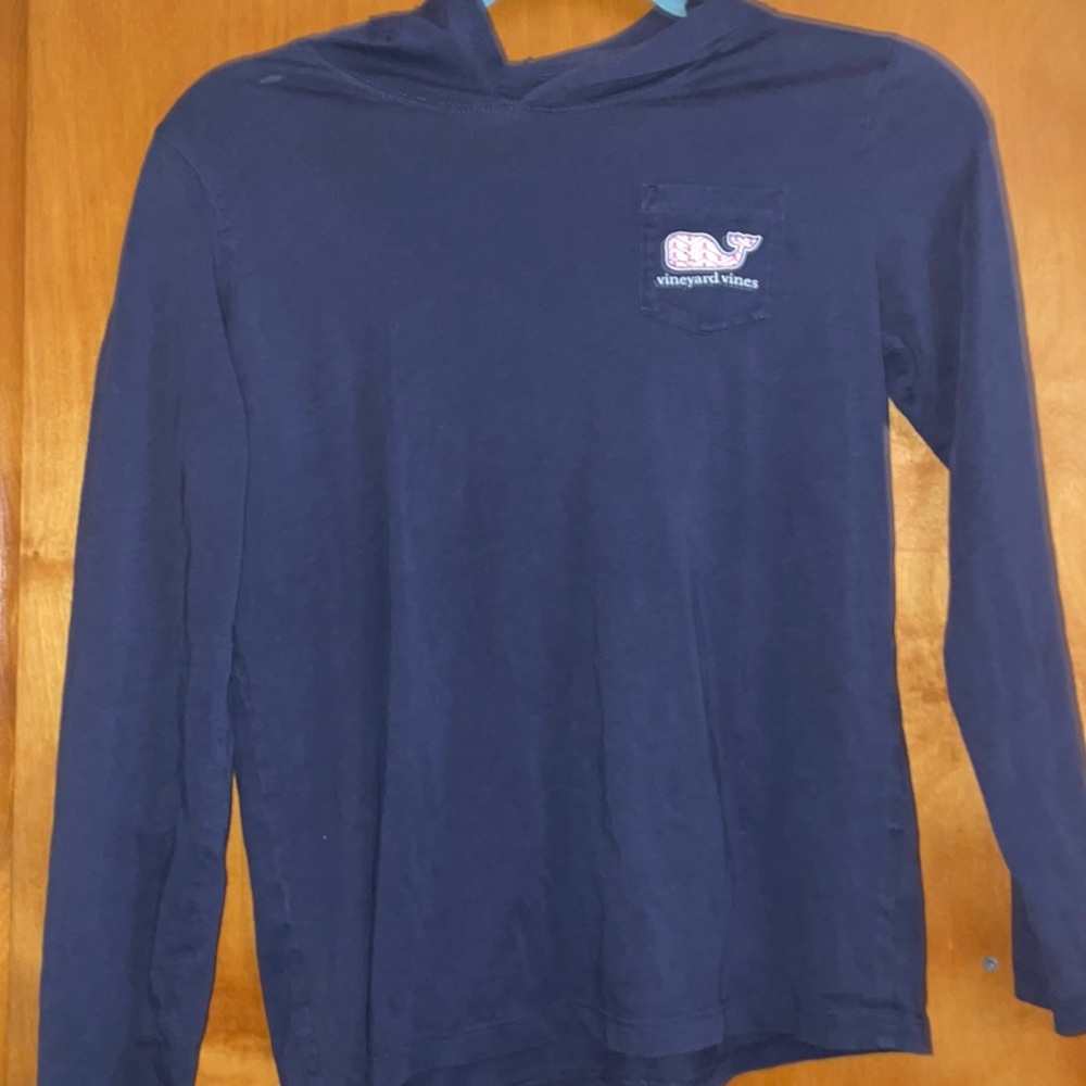 5 for $20  Vineyard Vines long sleeve T with hood.